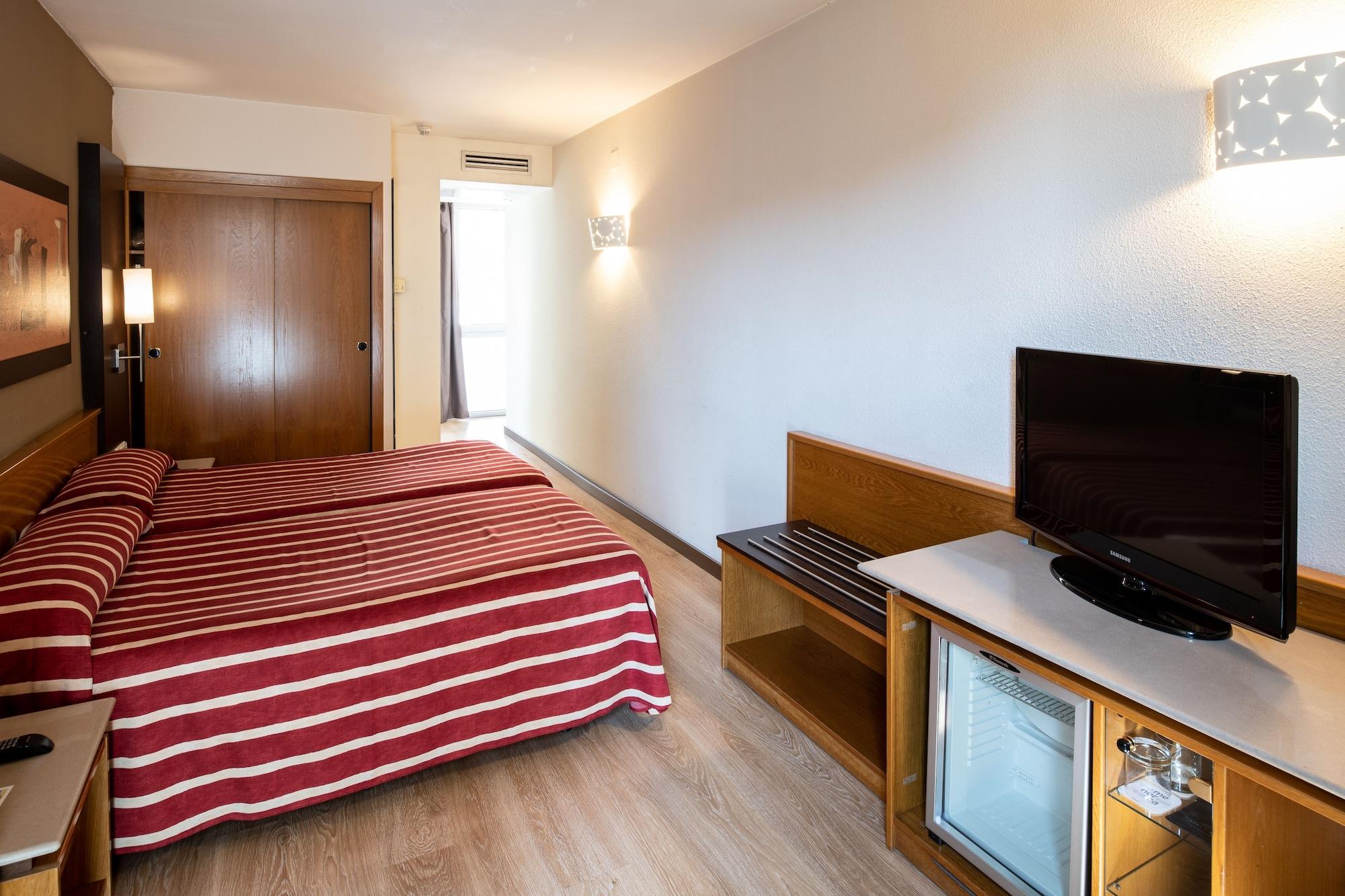 Catalonia Bristol Otel San Andrés de la Barca Dış mekan fotoğraf