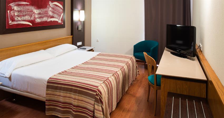 Catalonia Bristol Otel San Andrés de la Barca Dış mekan fotoğraf