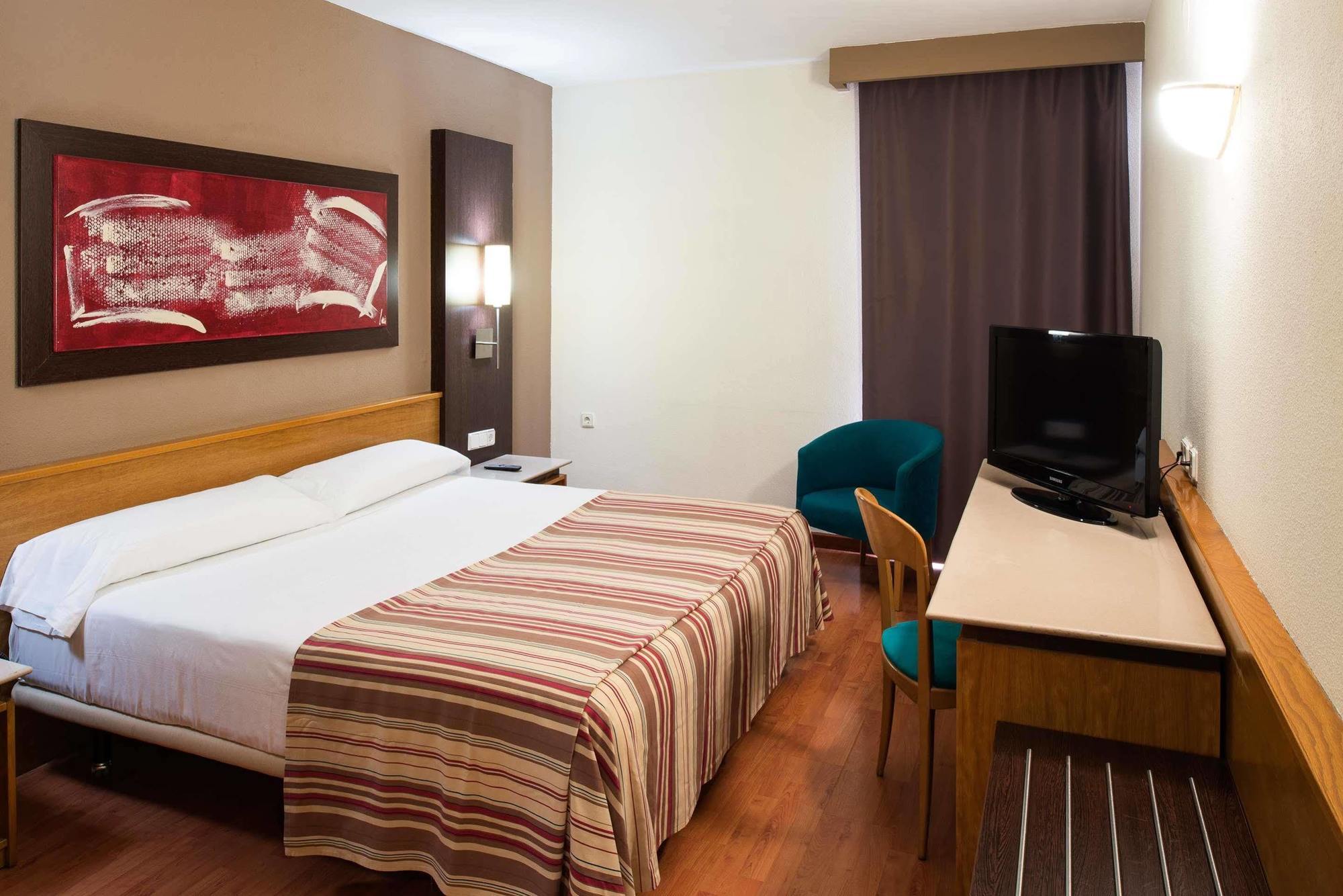 Catalonia Bristol Otel San Andrés de la Barca Dış mekan fotoğraf